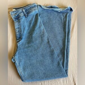 Zara frayed hem blue womens cropped jeans